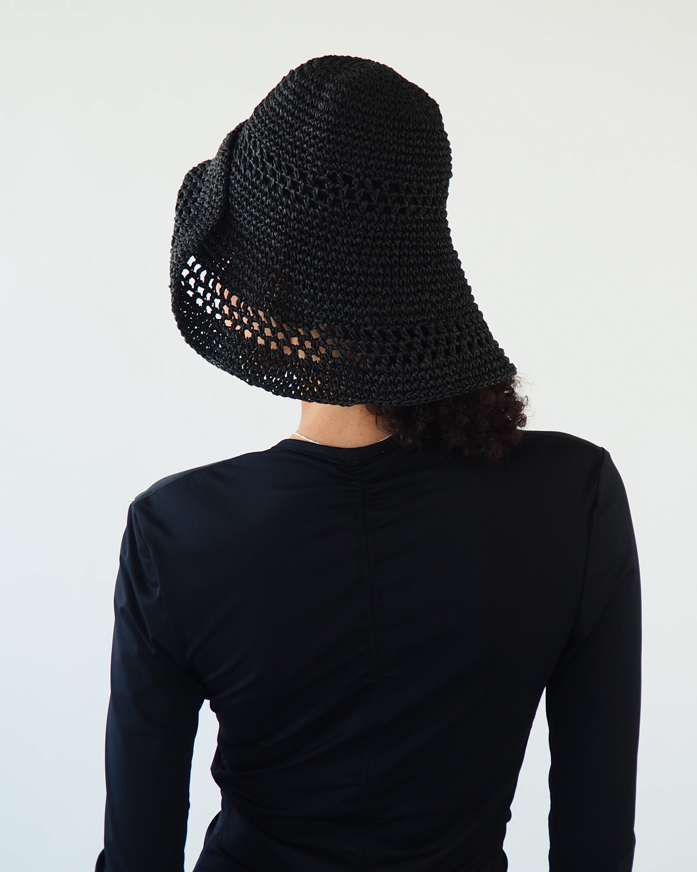 Utopia Hat in Black Seagrass - CLYDE