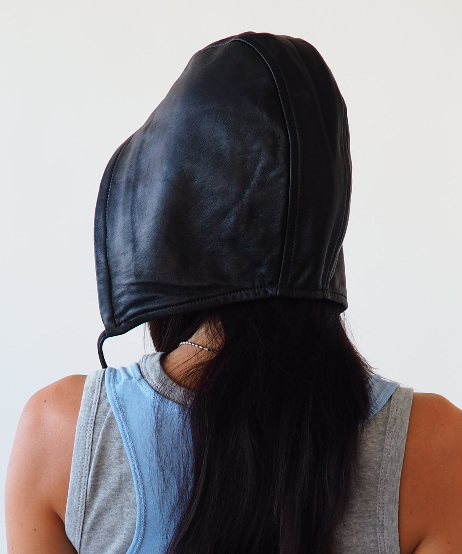 Volo Hat in Black Lambskin - CLYDE