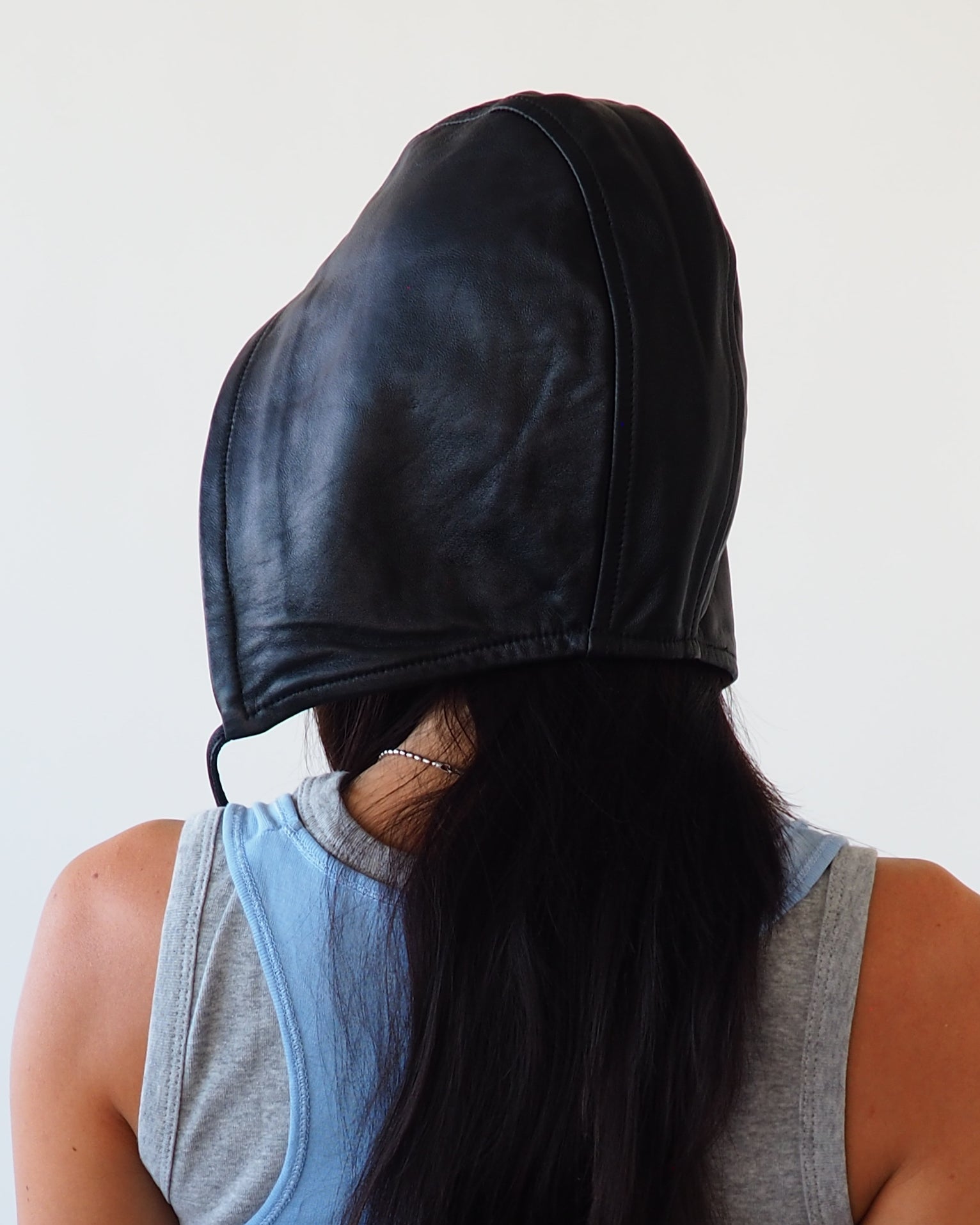 Volo Hat in Black Lambskin - CLYDE