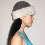 Nanaimo Hat in Earth & White Shearling - CLYDE
