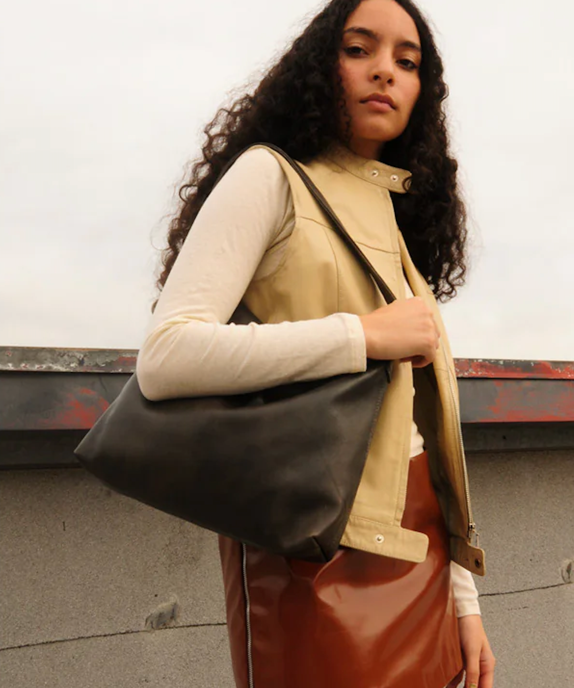 Kessel Bag in Castor Lamb Leather - CLYDE