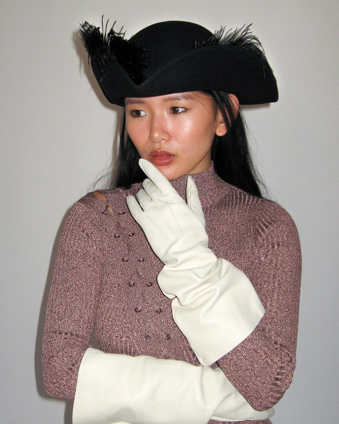 Plumed Tricorn Hat in Black Wool - CLYDE