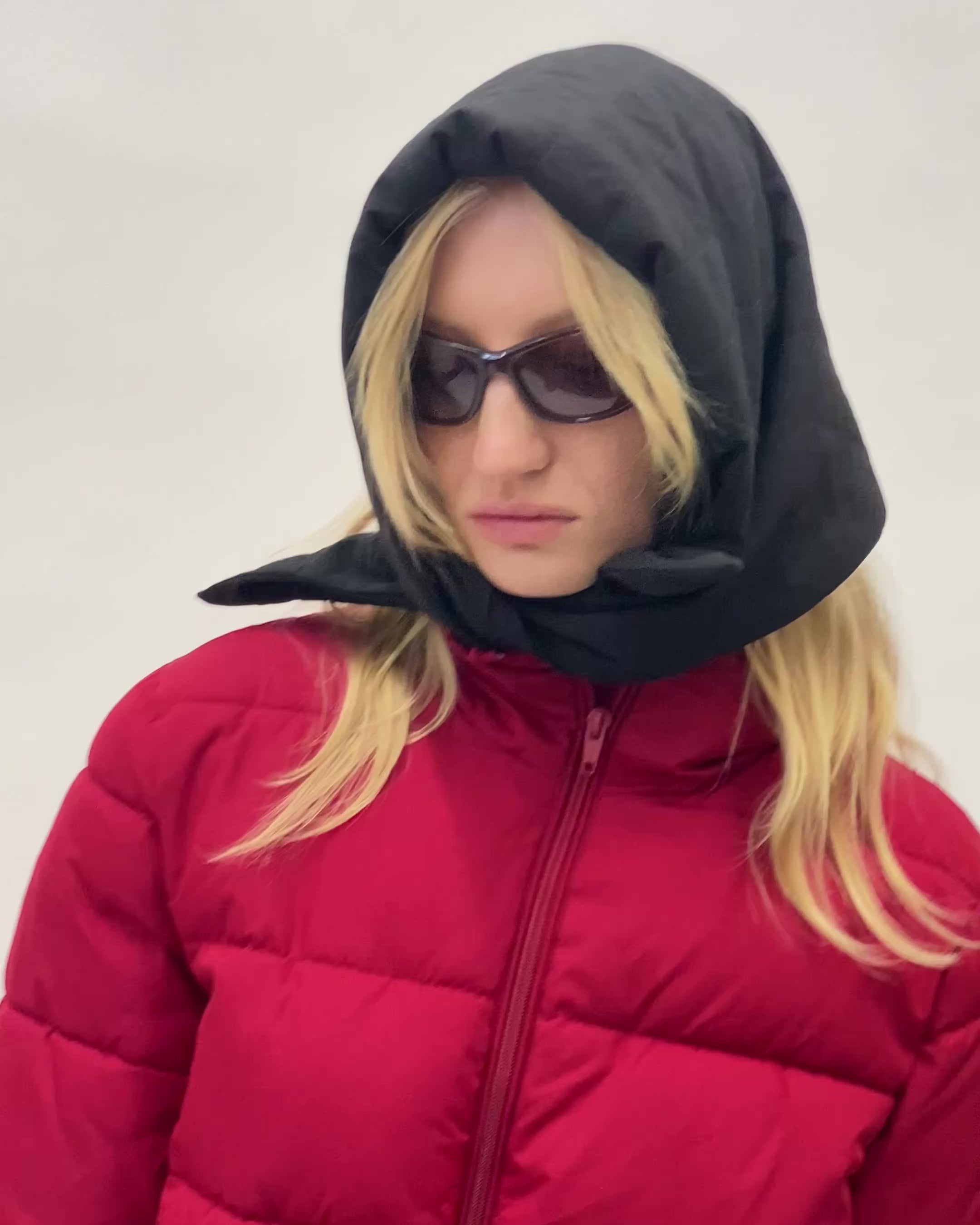 Puff Scarf in Black Flannel & Nylon - CLYDE