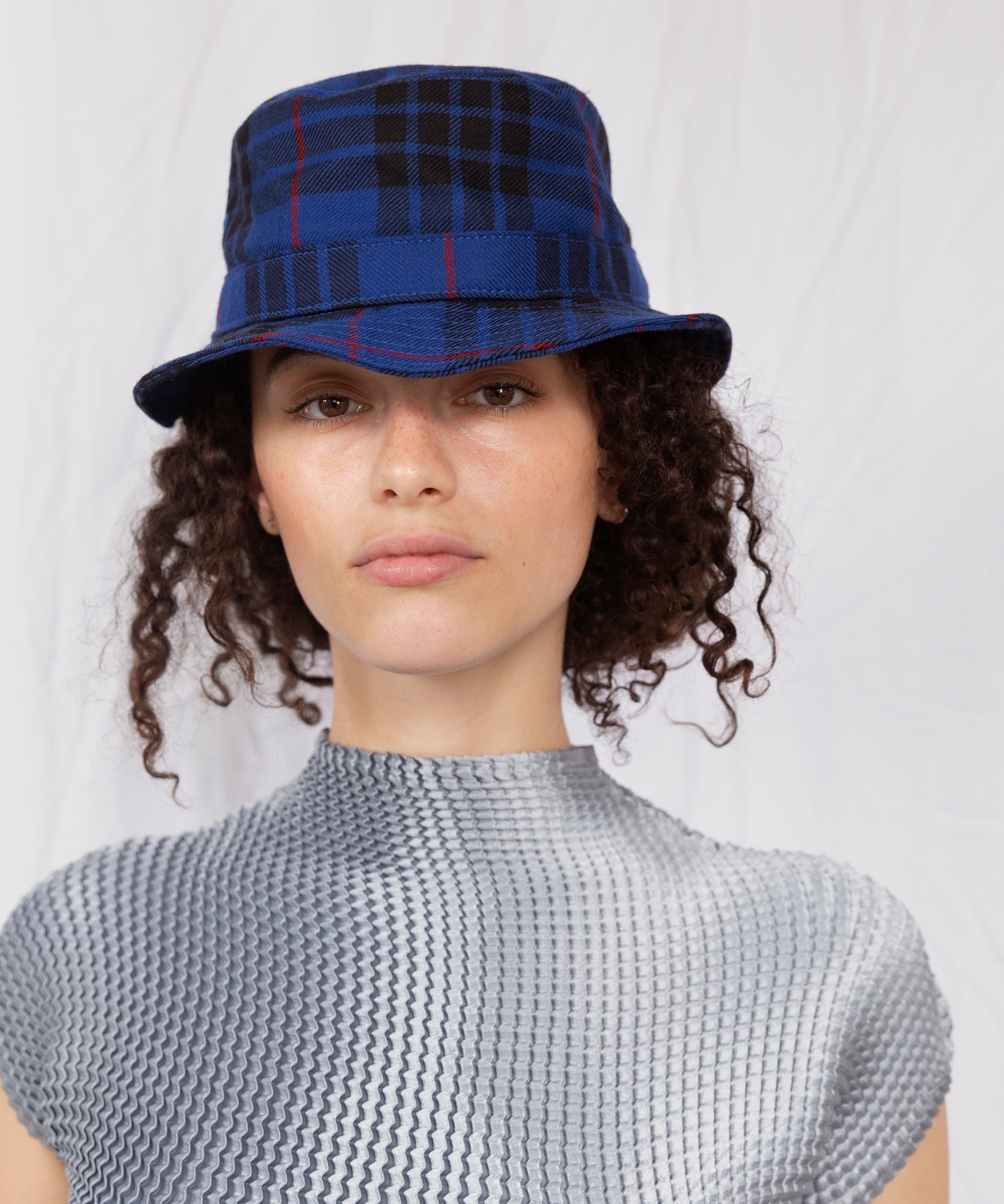 ÉTUDES x CLYDE Bucket Hat in Tartan Blue - CLYDE